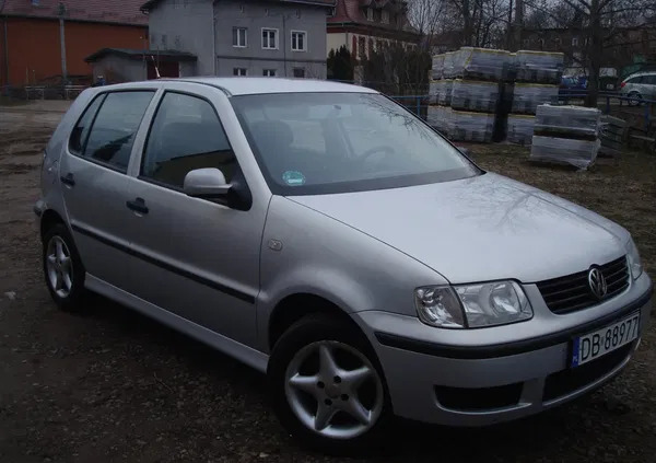 samochody osobowe Volkswagen Polo cena 5000 przebieg: 188000, rok produkcji 2001 z Wałbrzych